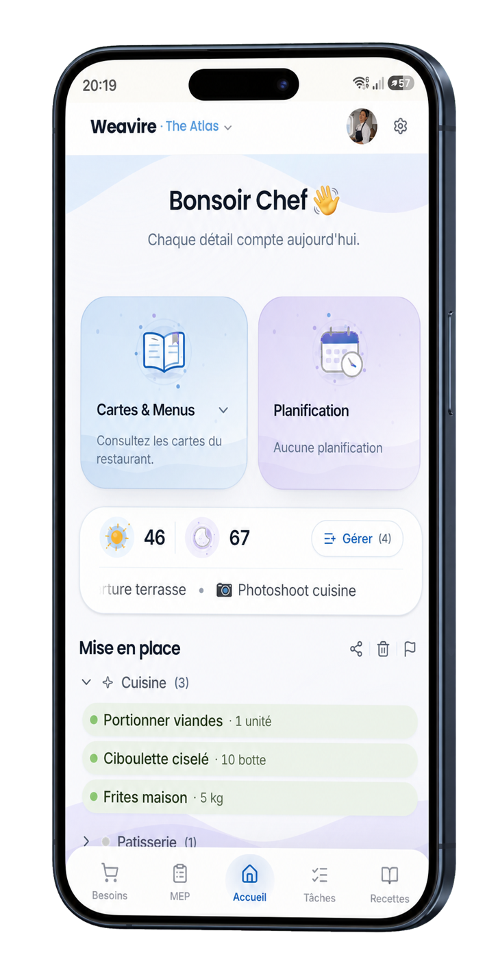 L'application Weavire sur smartphone, posée dans un décor naturel apaisé